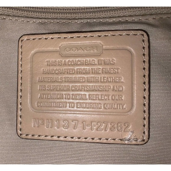 COACH SIGNATURE STRIPE PYTHON KHAKI TOTE - Picture 10 of 12